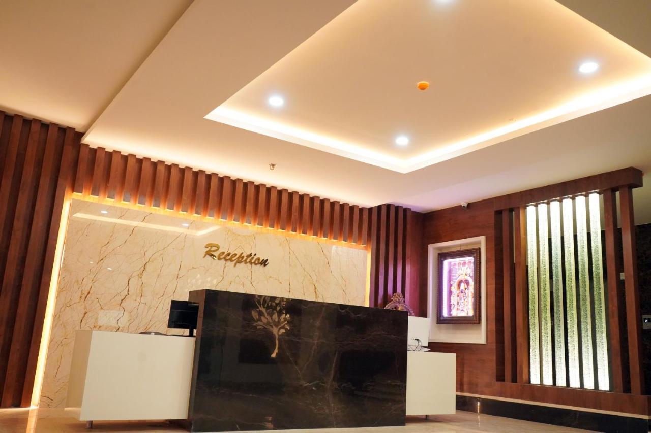 Hotel Nivetha Inn 哥印拜陀 外观 照片